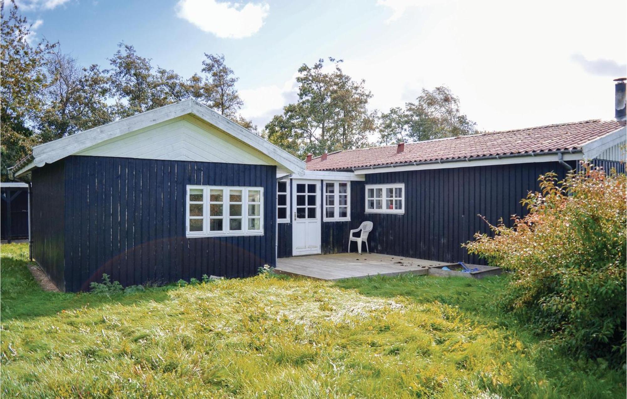 Nice Home In Knebel With Kitchen Εξωτερικό φωτογραφία